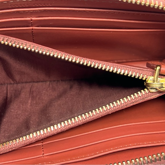 Authentic MIU MIU Croc Embossed Pink Leather Zip Long Wallet Clutch - Picture 10 of 15